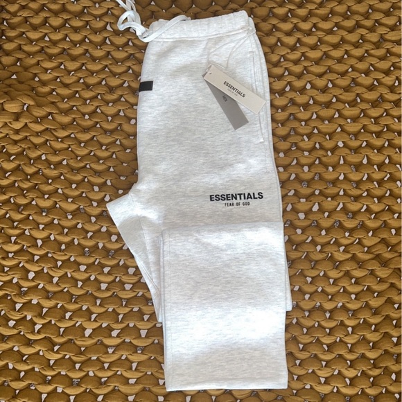 Fear of God Essentials Set - Picture 4 of 6